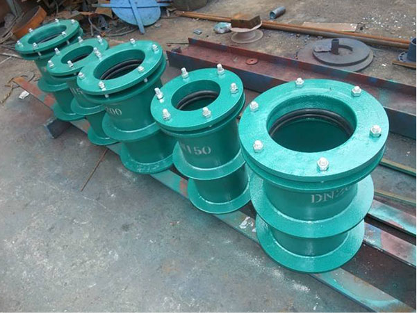 西安防水套管一般通過墻體或有嚴格防潮規(guī)定的建筑物的地方